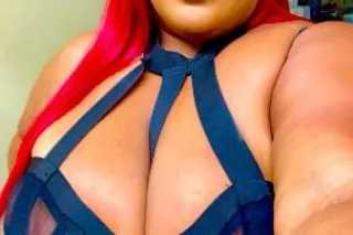 BBW POLE DRAINER VISITING. - Image 5